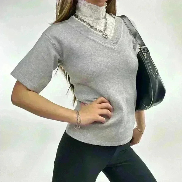Heather  grey v neck sweater - Picture 1 of 5